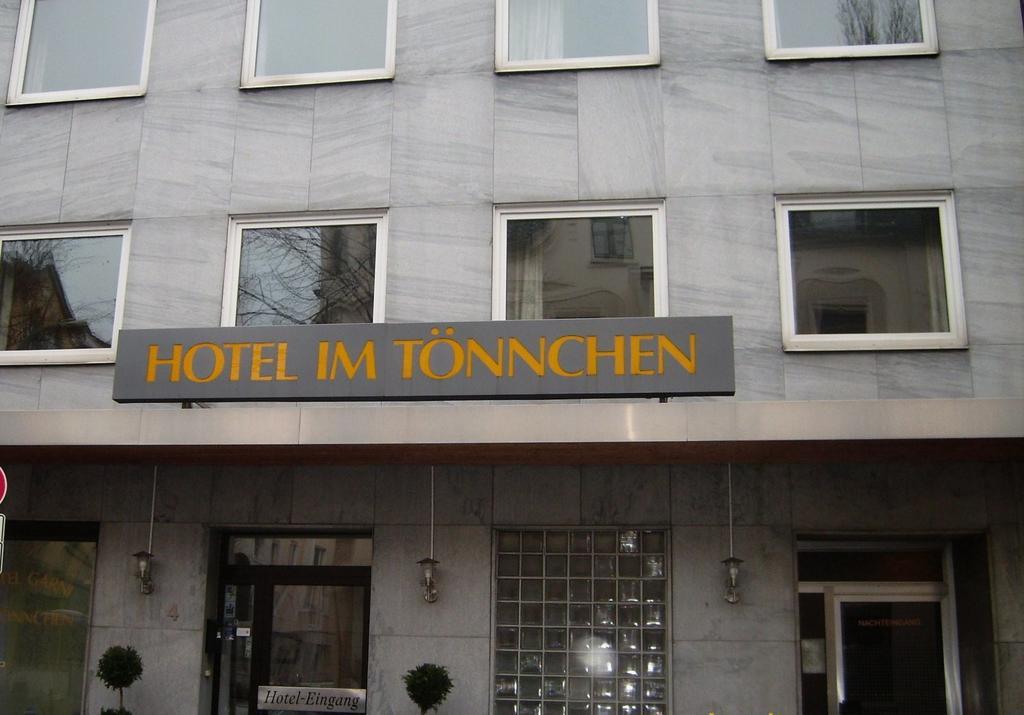 Eu Centralhotel Im Toennchen Düsseldorf Exteriör bild